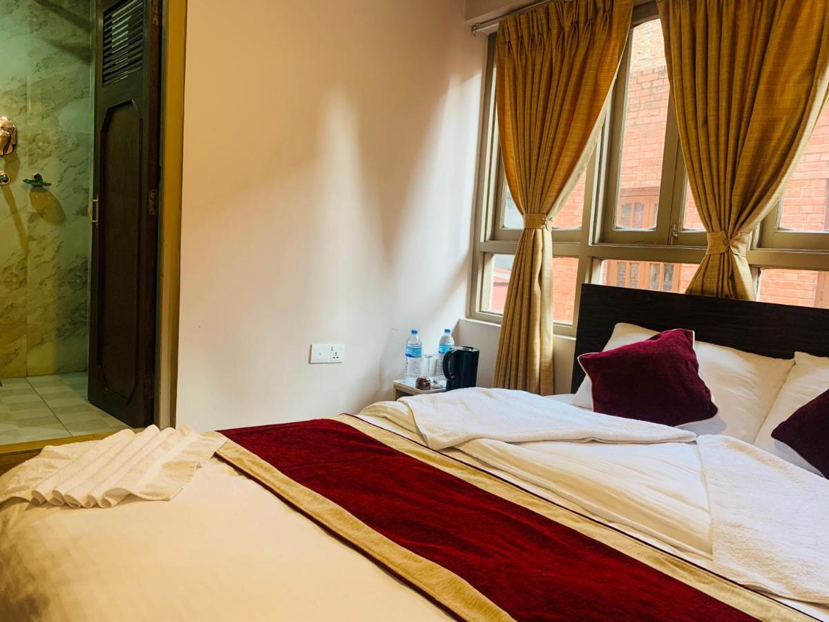 Hotel Central Bhatgoan Eksteriør bilde