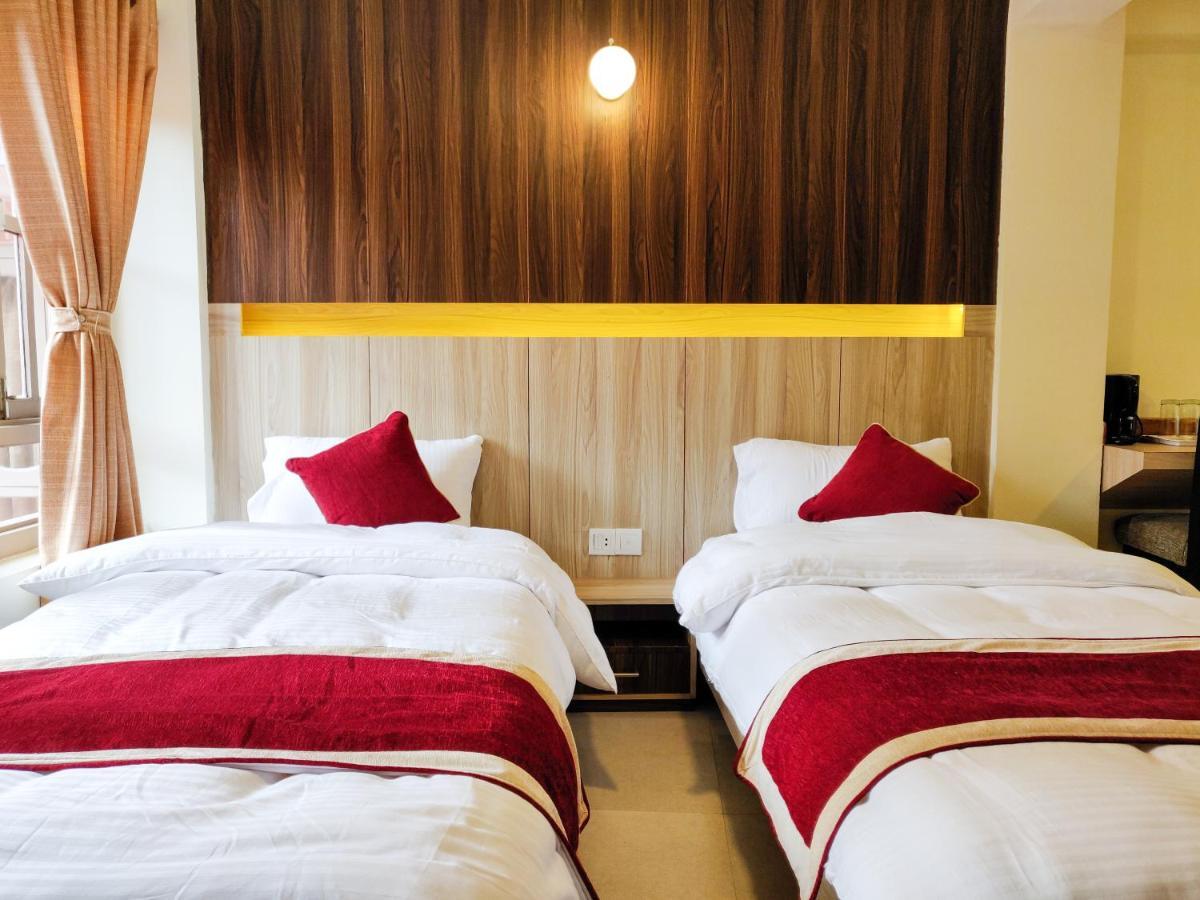 Hotel Central Bhatgoan Eksteriør bilde